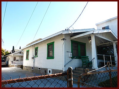 NEW PROBATE ~ Silver Lake investment property